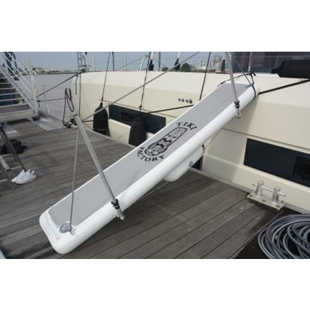 TIki Factory Passerella 250