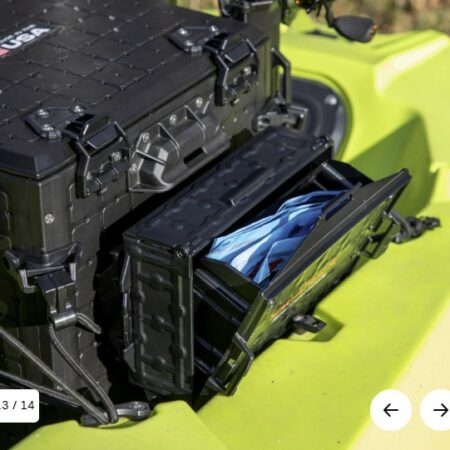Alternative view of TracPak with PicPocket QuickDraw and Track Mount